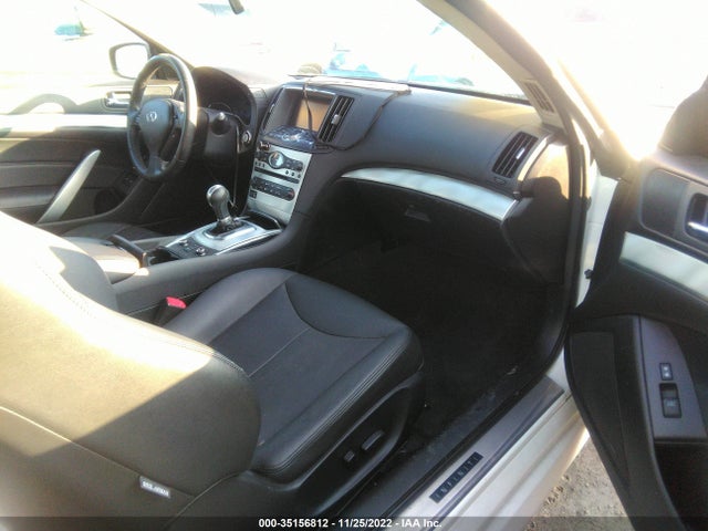 2015 Infiniti Q60, VIN: JN1CV6EL0FM890282