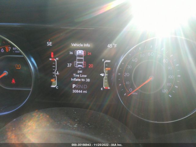 1C4HJXEG7KW648093 Jeep Wrangler Unlimited Sahara Altitude