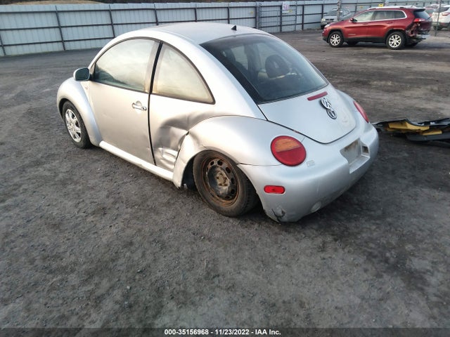 Volkswagen New Beetle 2001 3VWCB21C01M454689 Image 4