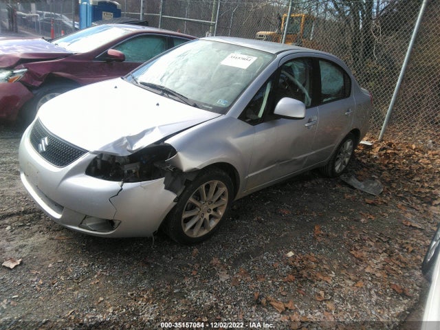 JS2YC5A21B6300305 Suzuki SX4 LE