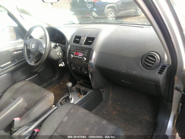 JS2YC5A21B6300305 Suzuki SX4 LE