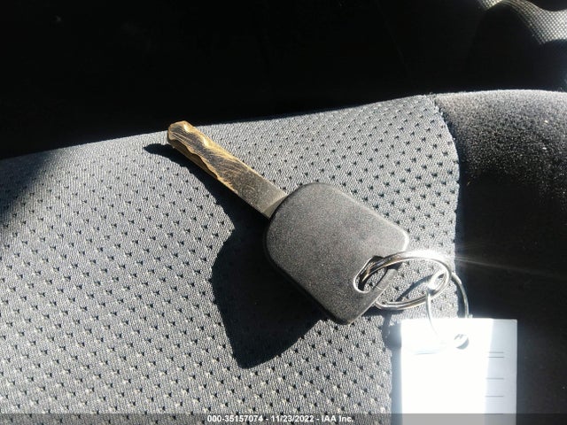 2007 HONDA FIT SPORT VIN: JHMGD38677S065485