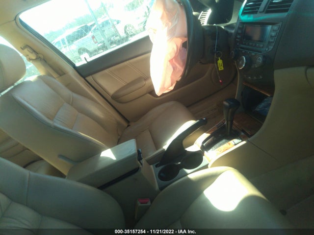 2005 HONDA ACCORD SDN EX-L VIN: 1HGCM56805A152035