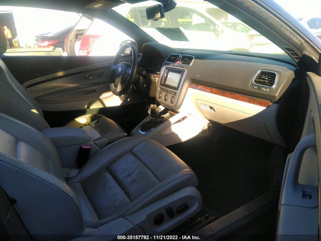 Volkswagen Eos Lux 2008 WVWFA71F68V019573 Image 6