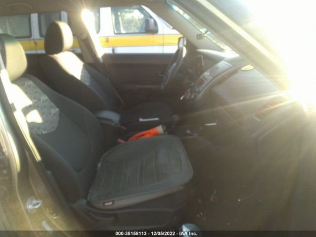 KNDJT2A28B7324587 KIA SOUL +