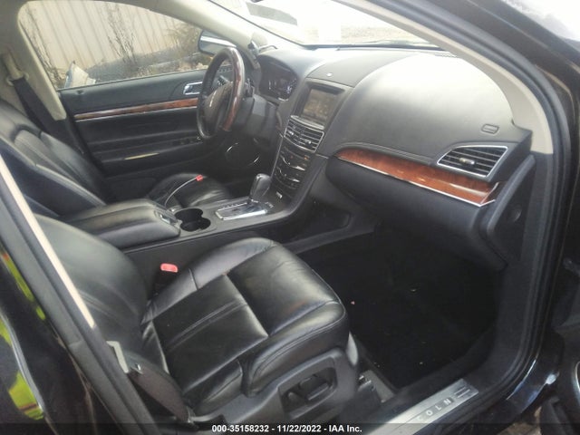 2014 Lincoln MKT, VIN: 2LMHJ5AT3EBL50606