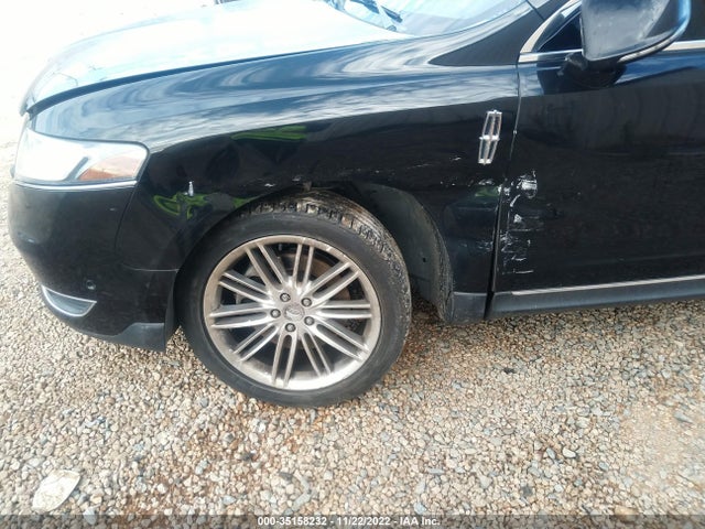 2014 Lincoln MKT, VIN: 2LMHJ5AT3EBL50606