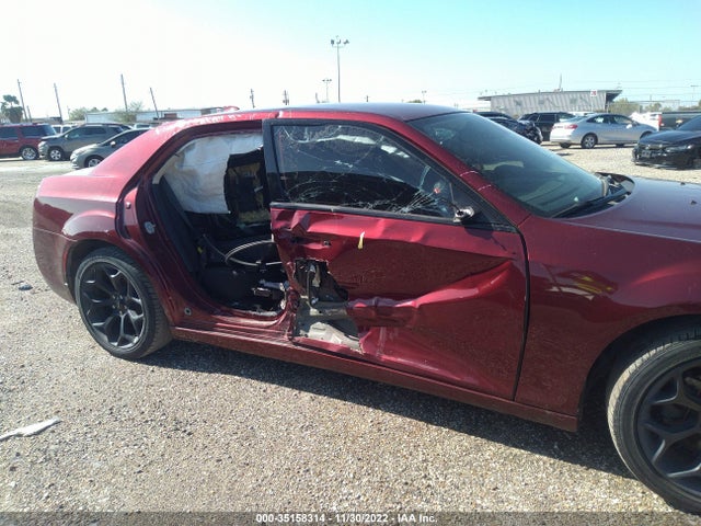 Chrysler 300 Touring 2019 2C3CCAAG9KH738825 Image 6