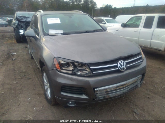 2011 VOLKSWAGEN TOUAREG SPORT VIN: WVGFF9BP7BD000768