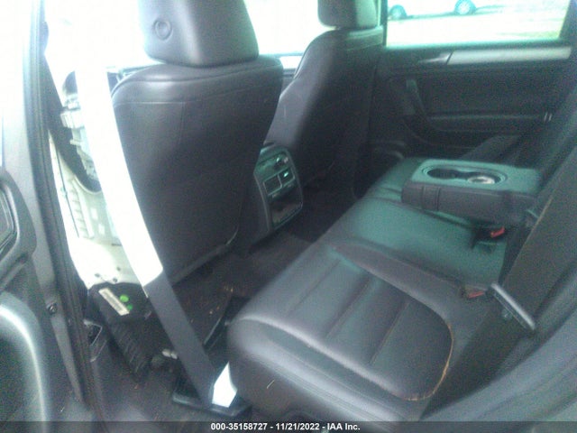 2011 VOLKSWAGEN TOUAREG SPORT VIN: WVGFF9BP7BD000768