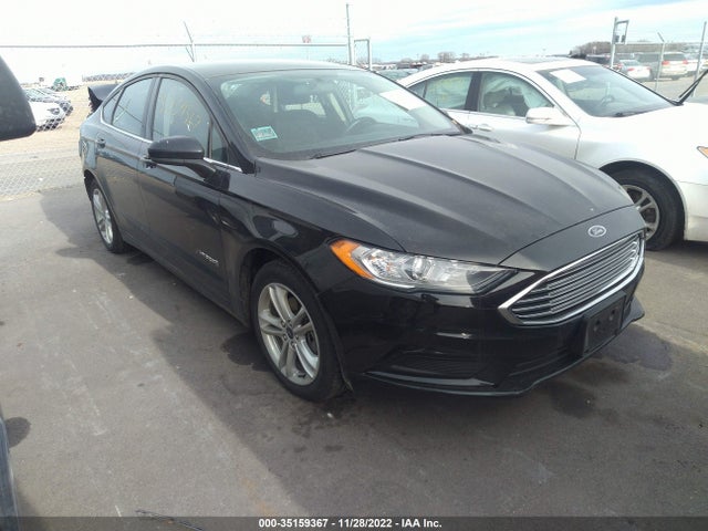2018 Ford Fusion, VIN: 3FA6P0LU8JR140339