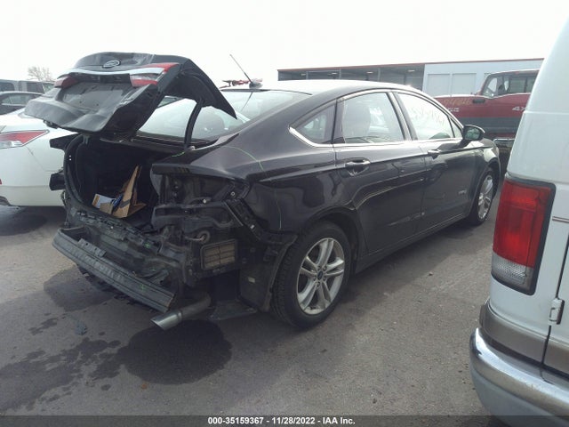 2018 Ford Fusion, VIN: 3FA6P0LU8JR140339