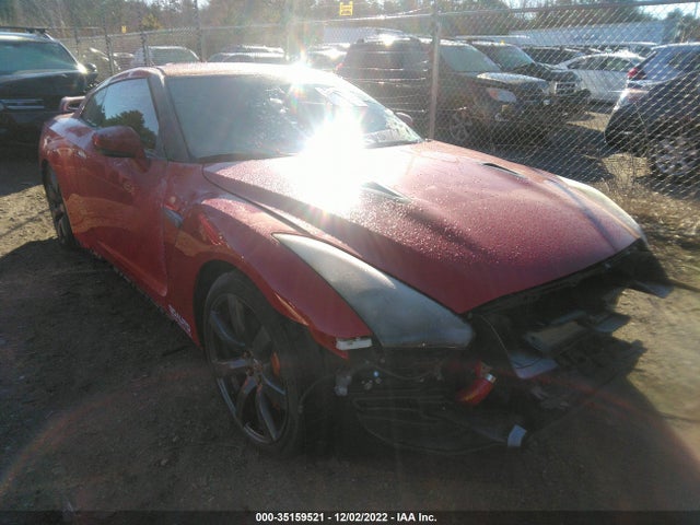 2014 Nissan GT-R, VIN: JN1AR5EF6EM270552