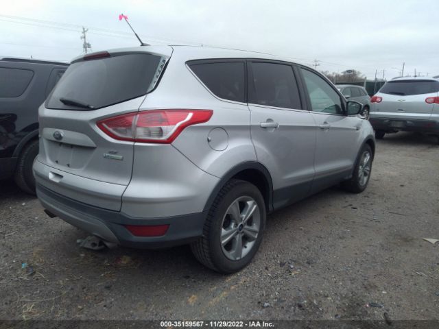 1FMCU0GX6FUB59963 Ford ESCAPE SE