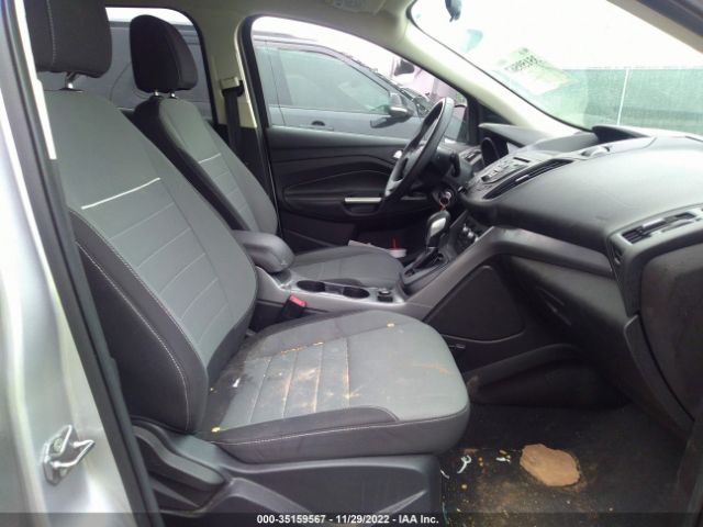 1FMCU0GX6FUB59963 Ford ESCAPE SE