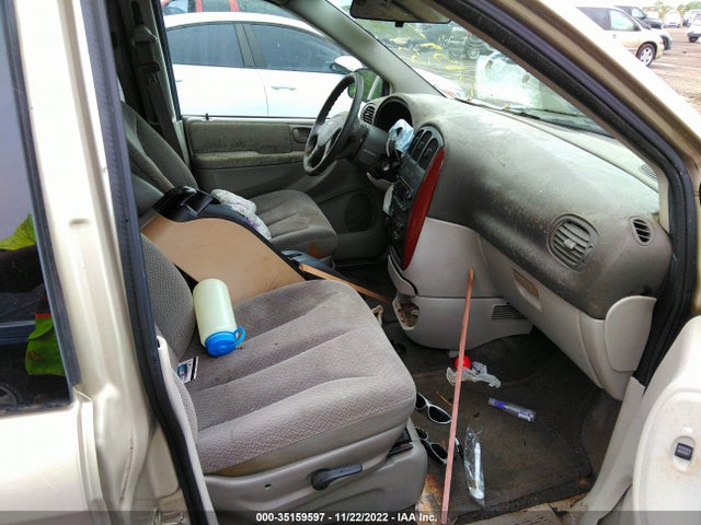 1C4GP45R65B402707 Chrysler Town & Country