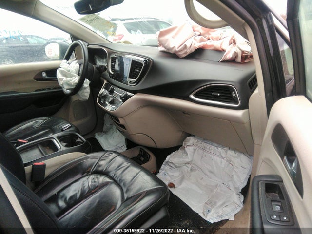 2C4RC1BG9HR524893 Chrysler Pacifica Touring-l