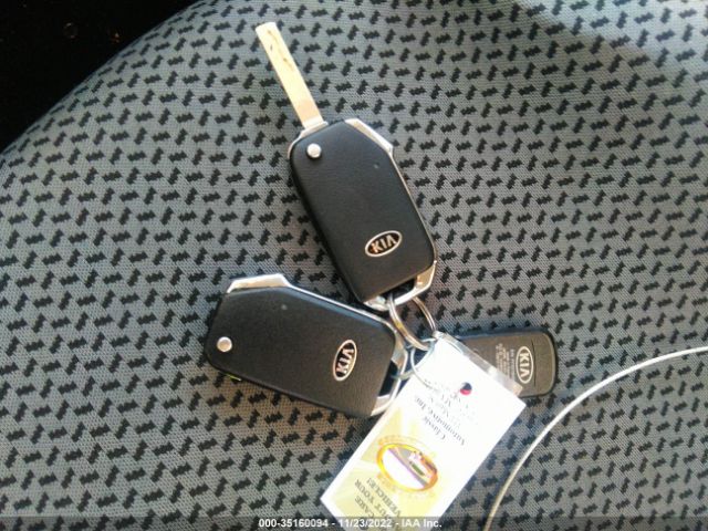 KNDJ23AU3M7749261 KIA SOUL LX