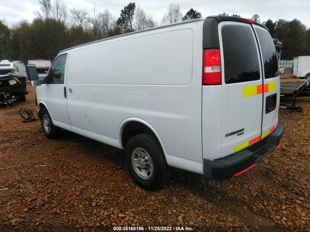 2016 Chevrolet Express, VIN: 1GCWGAFF2G1327673
