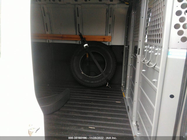 2016 Chevrolet Express, VIN: 1GCWGAFF2G1327673
