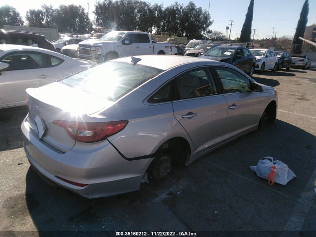 2015 HYUNDAI SONATA 2.4L SE VIN: 5NPE24AF3FH009457