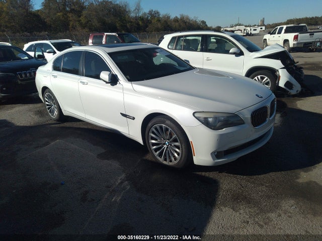 BMW 7 Series 740i 2012 WBAKA4C58CDS99266 Image 1