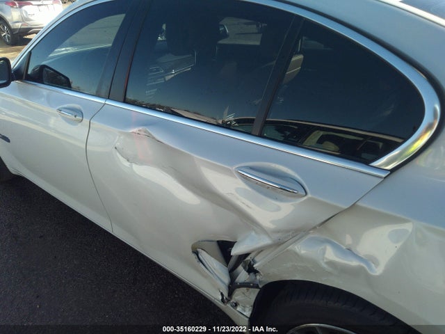 BMW 7 Series 740i 2012 WBAKA4C58CDS99266 Image 6