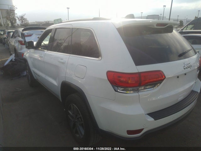 Jeep Grand Cherokee Laredo E 2018 1C4RJEAG2JC400073 Image 4