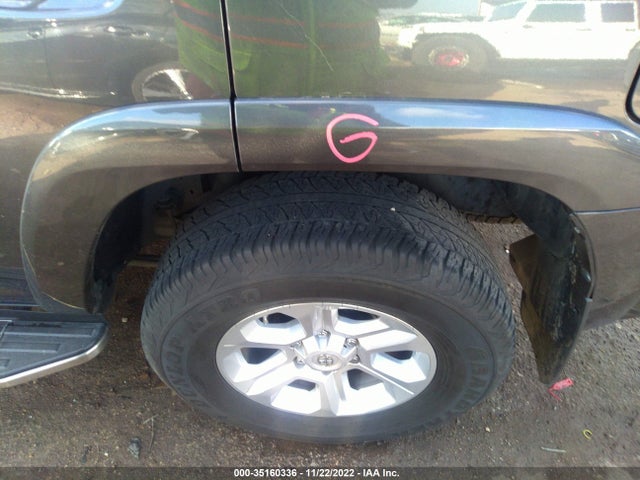 Toyota 4RUNNER SR5 2019 JTEZU5JR1K5212347 Image 5