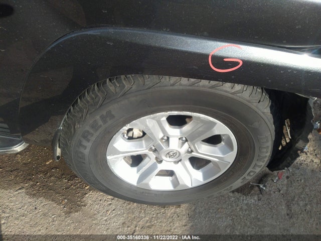 Toyota 4RUNNER SR5 2019 JTEZU5JR1K5212347 Image 6