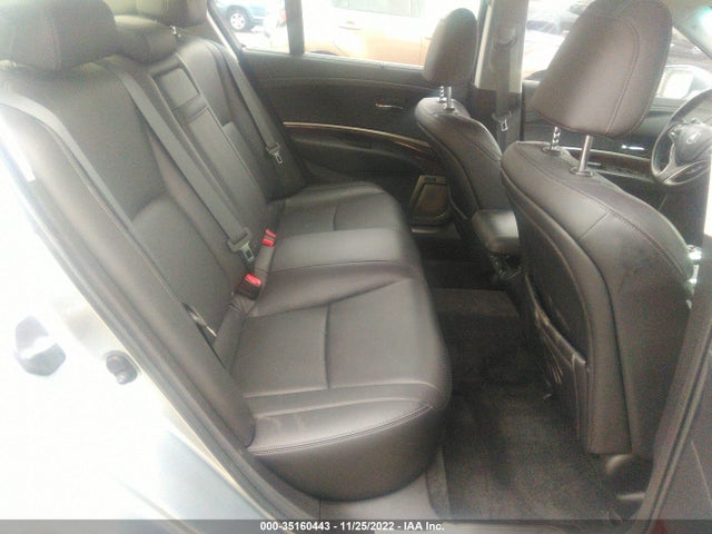 2017 Acura RLX, VIN: JH4KC2F96HC000160