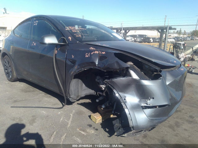 Tesla Model Y Long Range 2021 5YJYGDEE5MF091168 main image