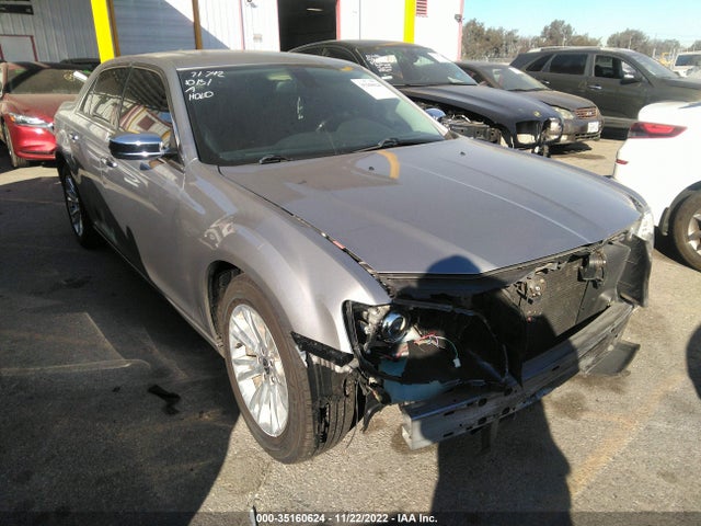 2016 Chrysler 300, VIN: 2C3CCAEG0GH320168