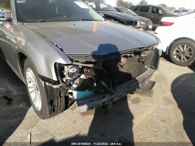 2016 Chrysler 300, VIN: 2C3CCAEG0GH320168