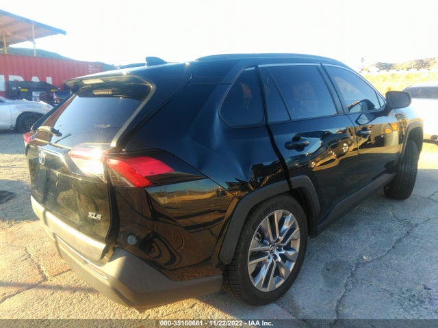 2019 Toyota RAV4, VIN: 2T3C1RFV5KC017135
