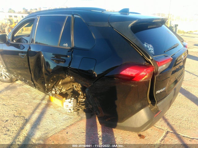 2019 Toyota RAV4, VIN: 2T3C1RFV5KC017135