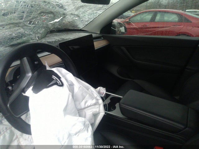Tesla Model Y Long Range 2021 5YJYGDEEXMF192464 Image 5