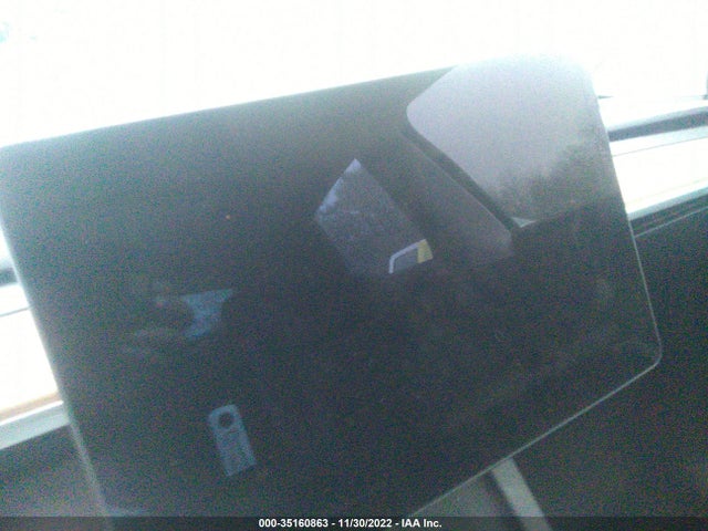 Tesla Model Y Long Range 2021 5YJYGDEEXMF192464 Image 7