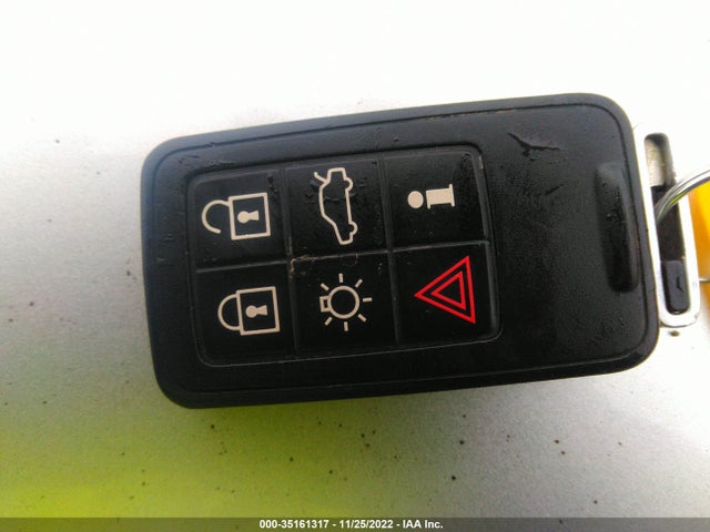 Volvo XC60 2011 YV4902DZ8B2179338 Image 3