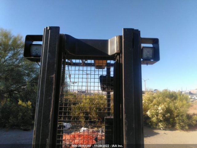 2004 HYSTER HYSTER FORKLIFT VIN: 000000C470N02418B