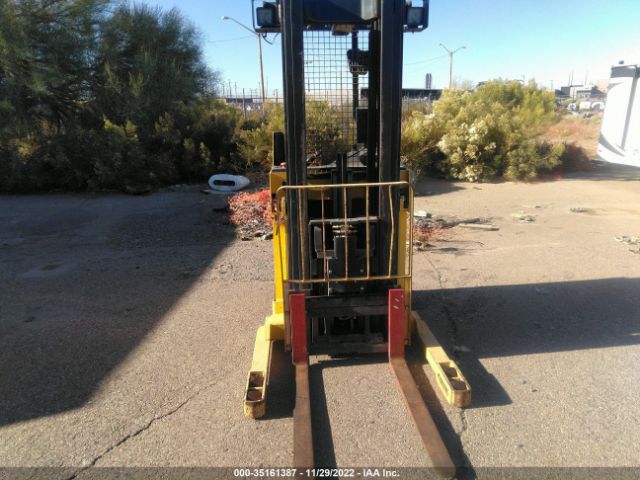 2004 HYSTER HYSTER FORKLIFT VIN: 000000C470N02418B