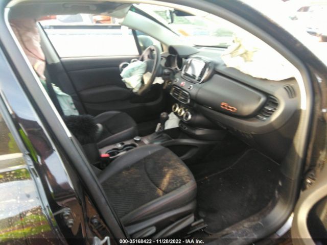 ZFBCFXCB8HP611885 Fiat 500X