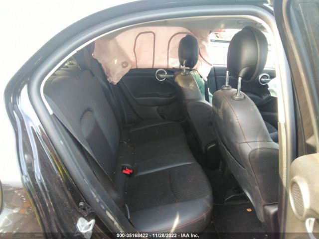 ZFBCFXCB8HP611885 Fiat 500X