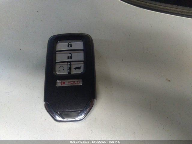 2022 Honda CR-V, VIN: 2HKRW2H80NH666572