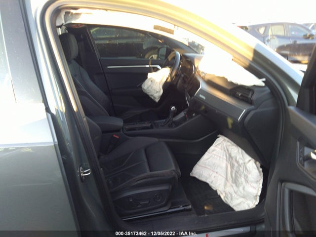 Audi Q3 S Line Prestige 2019 WA1FECF33K1084921 Image 5