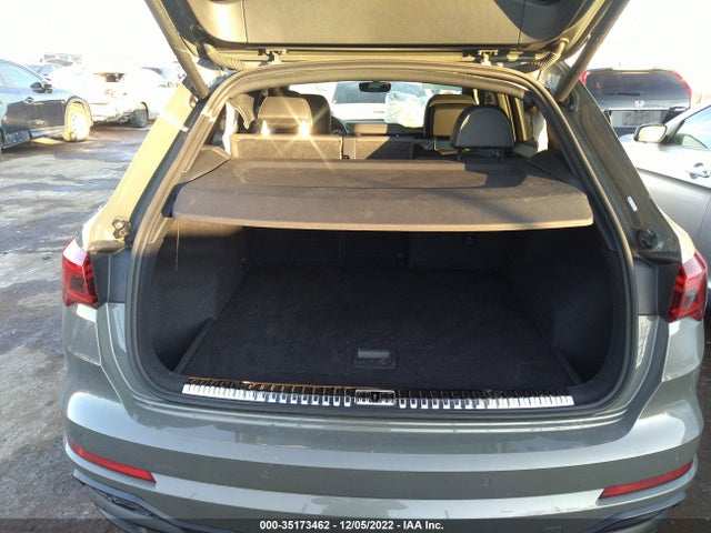 Audi Q3 S Line Prestige 2019 WA1FECF33K1084921 Image 8