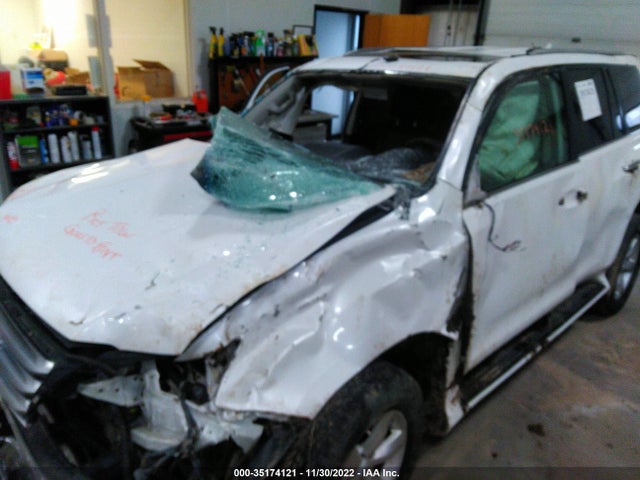 Lexus GX 460 2011 JTJBM7FX1B5031660 Image 7
