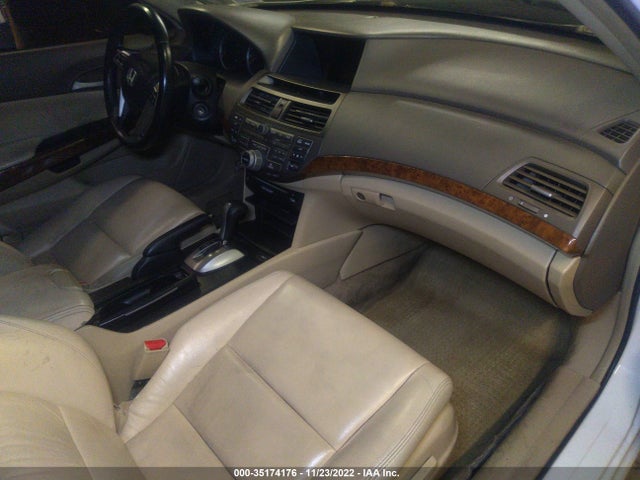 2009 HONDA ACCORD SDN EX-L VIN: 1HGCP36829A023666