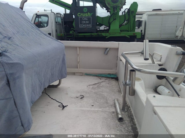 1999 GRADY WHITE SPORTSMAN VIN: NTLJW308K899