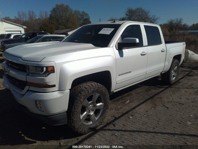 2017 CHEVROLET SILVERADO 1500 LT VIN: 3GCUKREC7HG204272